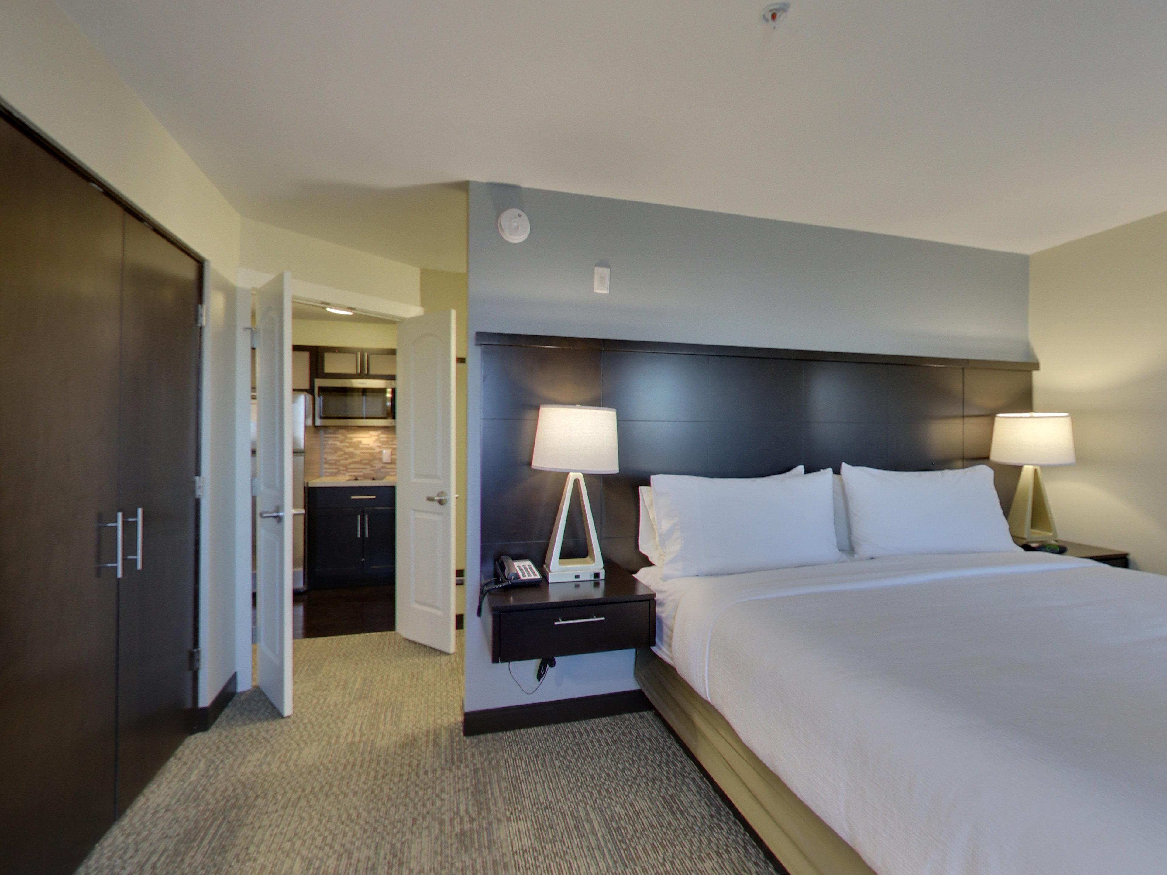 Staybridge Suites - Madison - Fitchburg Екстериор снимка