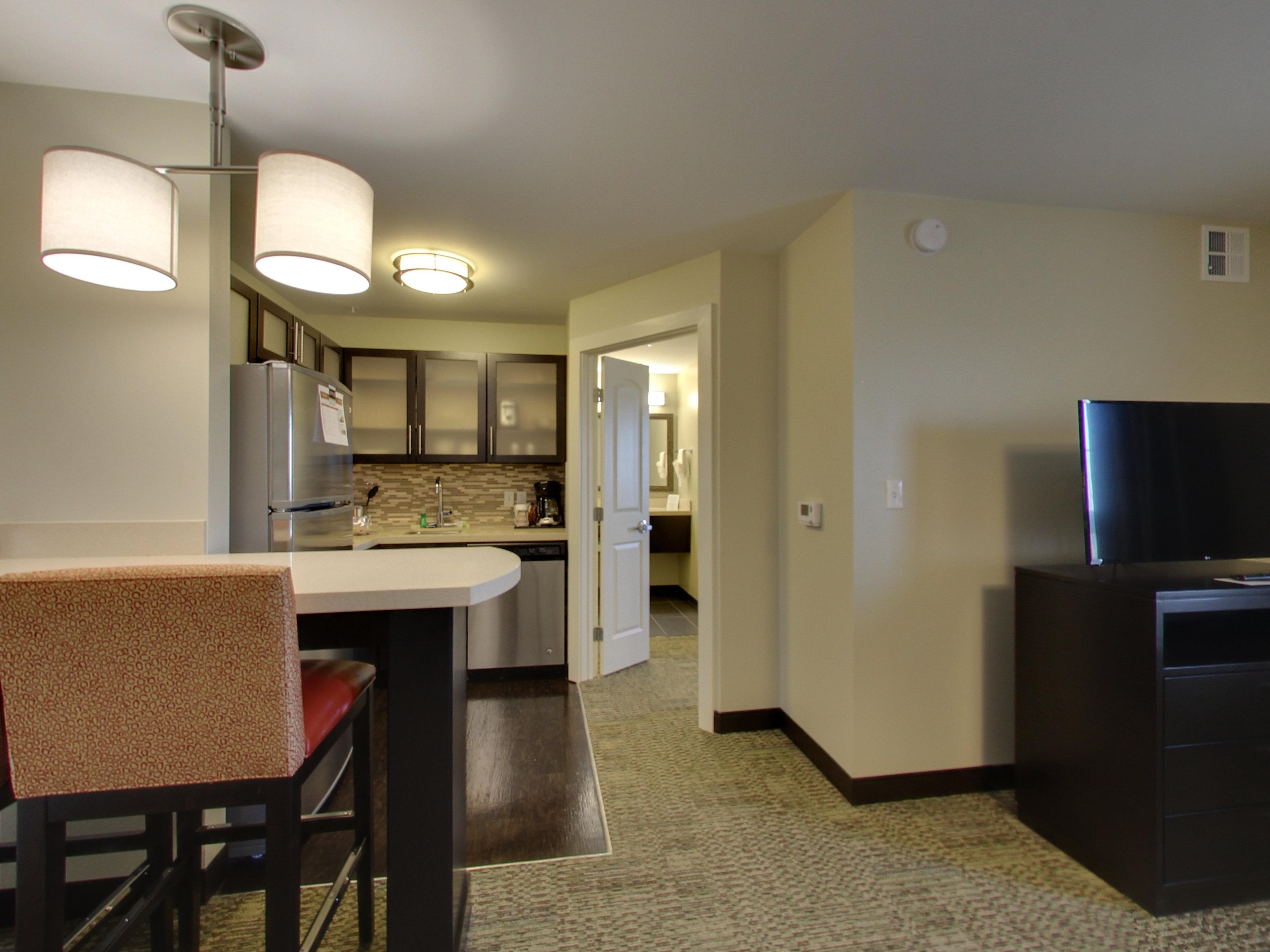 Staybridge Suites - Madison - Fitchburg Екстериор снимка