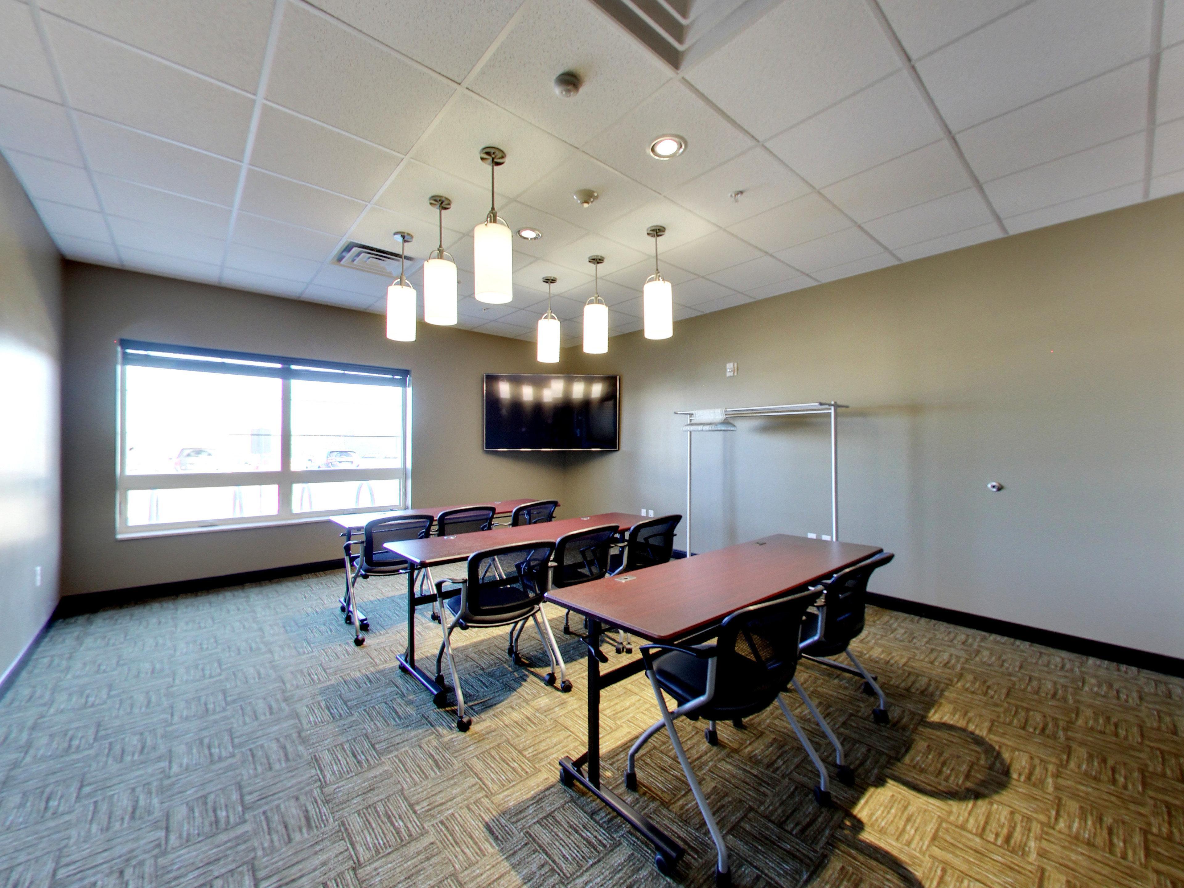 Staybridge Suites - Madison - Fitchburg Екстериор снимка