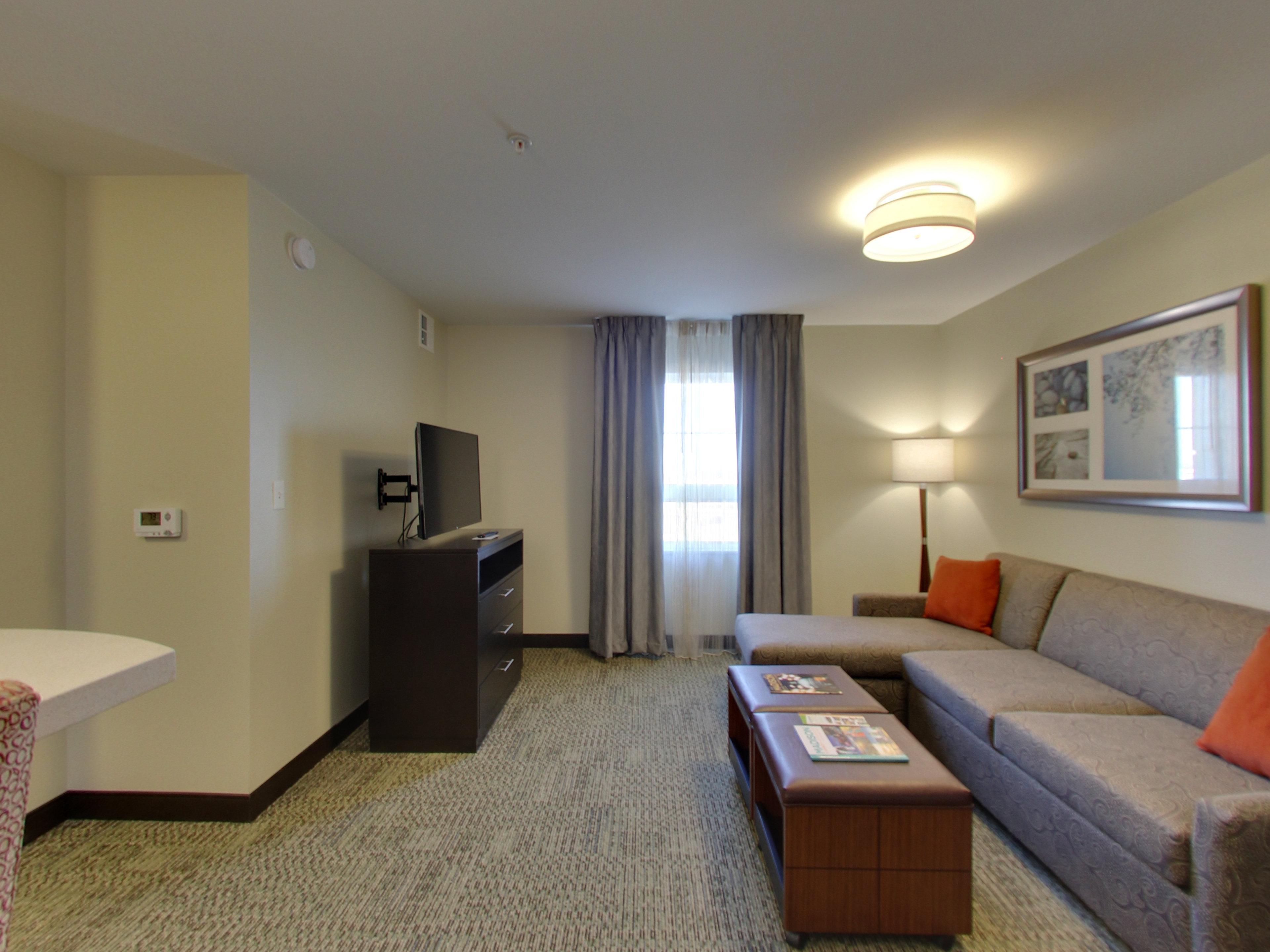Staybridge Suites - Madison - Fitchburg Екстериор снимка